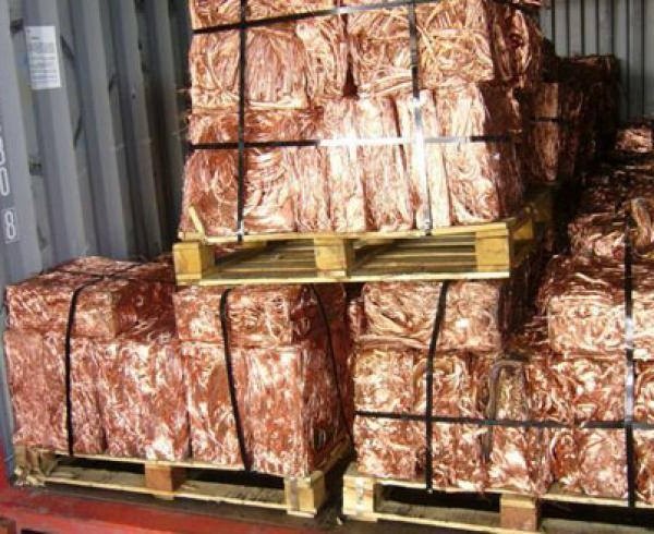 Baled millberry copper wire scrap bundles for container loading Baled millberry copper wire scrap bundles for container loading